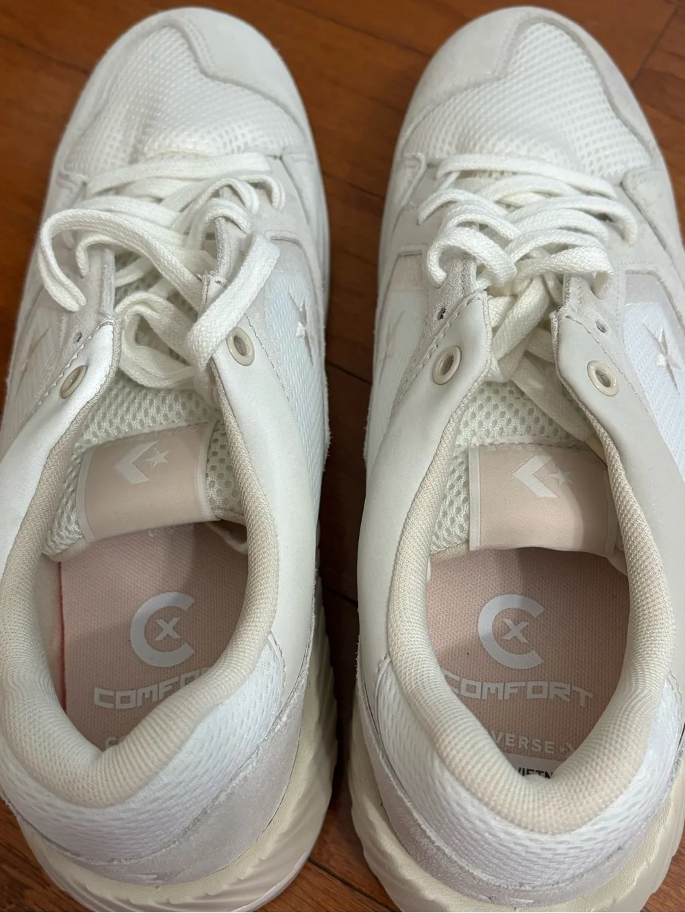 Converse Cream Low-Top Sneakers with Subtle Branding A13462C